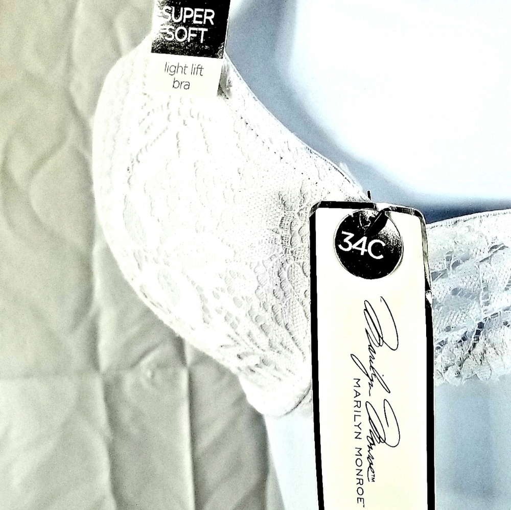 Marilyn Monroe Light Lift Bra Size 34C - Picture 3 of 6